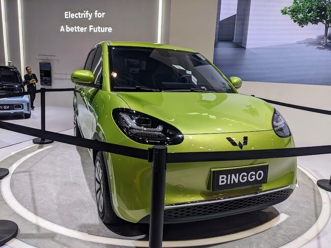 こちらは今年の3月から中国で販売済みのBINGGO。<br />インドネシアの販売は未定です。<br />