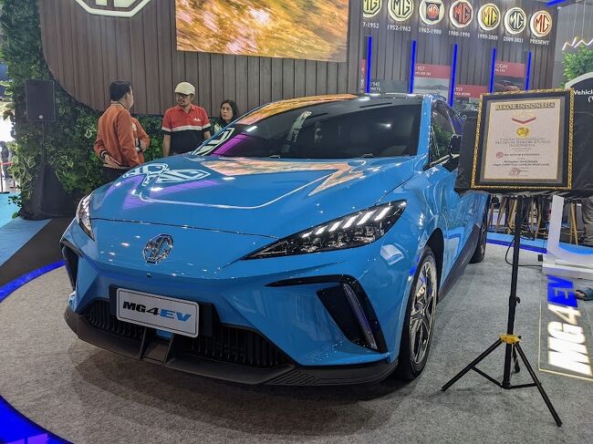 スカイブルーが似合うデザインです。<br />既に販売済みでバックオーダーは1,500台とのこと。<br />