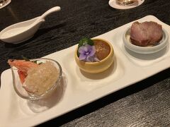 この日の目的は母のバースデーランチ。いつものチョイスランチではなく、ちょっとだけ良い「蒼春麗菜ランチコース」をプレゼント(*^-^*)　まずは冷菜盛合せ。

都ホテル 京都八条　中国料理「四川」
https://www.miyakohotels.ne.jp/kyoto-hachijo/restaurant/shisen/
