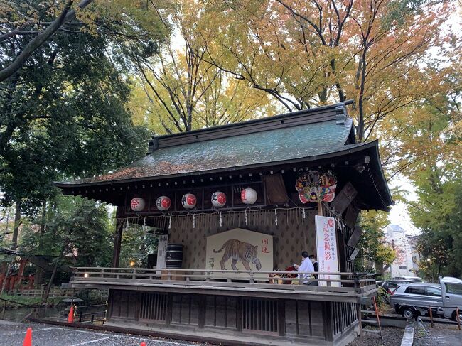 神楽殿でしょうか。