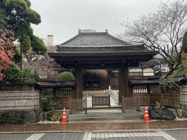 玉蔵院にやってきました。