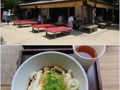 ランチはおかげ横丁にある「ふくすけ」で伊勢うどん