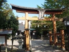津和野川沿いにある弥栄神社。津和野の城下町の南側に鎮座しています。ここから津和野城跡への散策を開始。