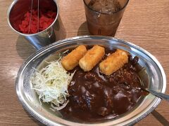 石川県最初の食事はカレーの市民アルバ　小松駅店　クリームコロッケ乗せ