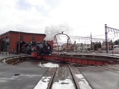 下今市駅SL展示館 転車台広場