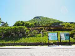 元町公園下から函館山方面