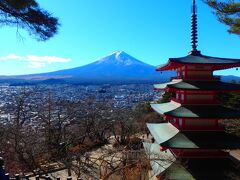 新倉山浅間公園からの富士山。海外で日本を紹介する時、ここの写真が多く使われていること知っています。