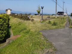 「胆沢城跡」8:27～8:40
県道左手 こちら側はベンチありました。