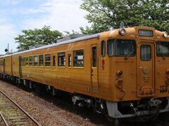 伊予上灘駅にて食器積み下ろしで１２分停車