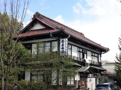 笹屋旅館
15日なら此処に泊まってたのです。桜並木の近くです