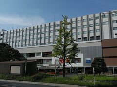和光市駅
B1階から3階までは商業施設
4階から7階までは和光市東武ホテル

一番左上のカーテンの開いてる最上階にアサインされました

東京練馬区に隣接