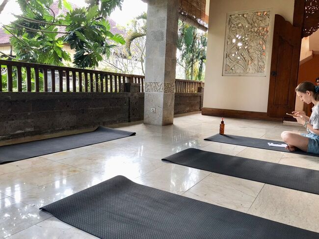 初心者からちょっと出来る人といろいろな人がいますが<br />先生がその人にあった声かけをしてくれて<br />生徒も意識高い系の方はいないのでやりやすかったそうです(^^;