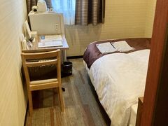 ホテルにチェックイン。