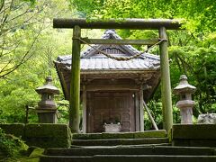 御庭神社