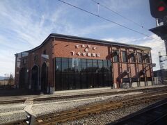 下今市駅SL展示館 転車台広場