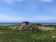 沓形岬公園にある無人のミニビジターセンター。