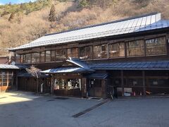 大沢温泉の湯治屋へ