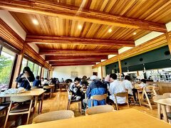 八海山みんなの社員食堂