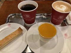 凡人はハービスプラザエントのANTICO CAFEでお茶して帰りましたとさ。

全然どうでもいいことですが、ここって（株）重光といういかつい名前の会社がやってて、あのケーキが人気のHARBSも同じ会社が運営してたのねー。名古屋の会社だったんだー。へぇ～へぇ～。