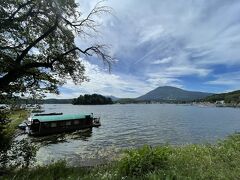 11:40 野尻湖の湖畔まで来てみました。