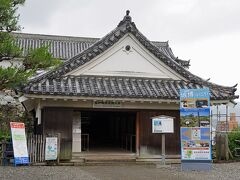 高知城懐徳館