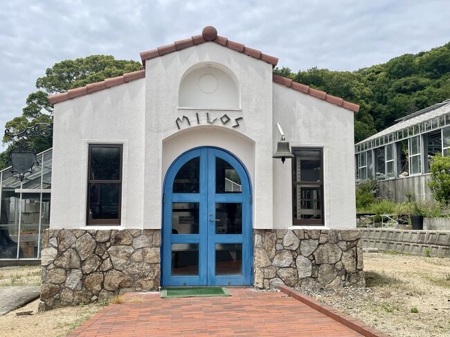 小豆島にギリシャ風の風車やこんな建物？<br />小豆島とギリシャのミロス島は姉妹島提携を結んでいると、<br />現地で知りました。予習しろって！<br /><br />姉妹都市は知っていましたが、姉妹島ってあるんですね。