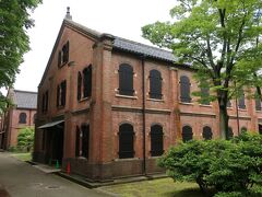 次は石川県立歴史博物館です。旧陸軍兵器庫跡のレンガ造りの建物を利用しています。