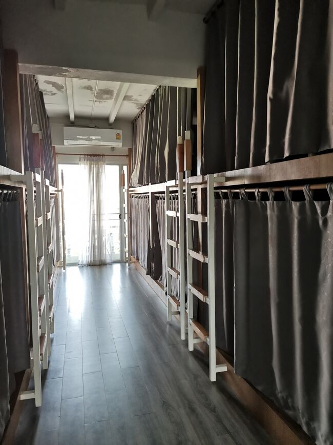 Stayin hostel Chiangrai <br />ステイイン　ホステル　チェンライ<br /><br />多分ミックスドミ。<br />ドアが開いていたので、写真だけ。