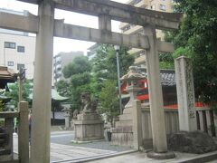 午前中はここで終わりにしましょう。

四条大宮傍の梛神社。