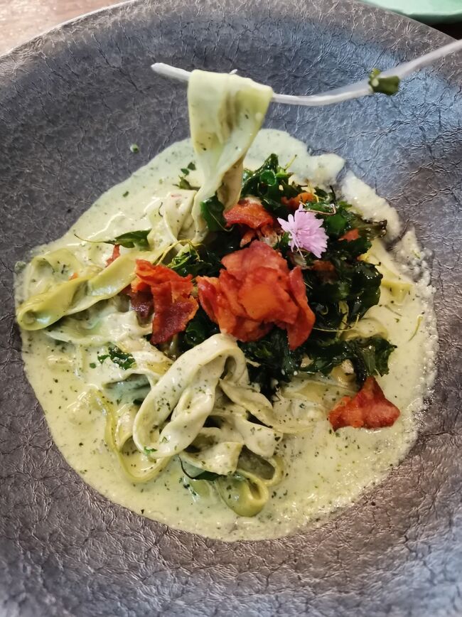 Kapow_29 chiangrai <br />ガパオ29 チェンライ<br /><br />トッピングのベーコンビッツも美味しい。