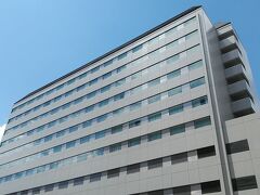 パレスホテル立川
立川駅からぺデストリアンデッキで信号無しで到着です