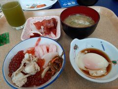 ホテル朝食・海鮮丼