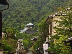 滝小路の先に大聖院