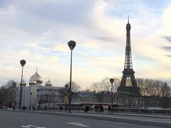 フランス・パリ「Pont de l'Alma（アルマ橋）」から撮影した
エッフェル塔の写真。