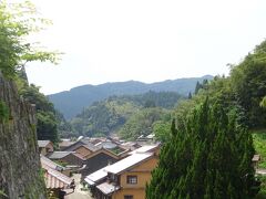 温泉津温泉 のがわや旅館をチェックアウトして、石見銀山 大森町並み地区にやって来ました。