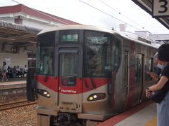 宮島口13:04発→広島駅13:32着(28分)　ＪＲ山陽本線　白市行
