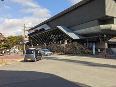 高知城歴史博物館　
高知城隣にあるお洒落な建物です。