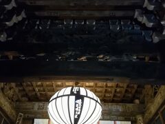 このときは長谷寺が夜間特別参拝できるときで夜ごはんの後、参拝に。