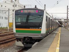 沼津からは、JR東日本のE233系に乗車。。