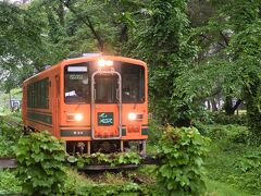 そこにやってきた津軽鉄道の列車名は
走れメロス号～

津軽鉄道が停まる金木駅が
太宰治の生まれ故郷だから。
