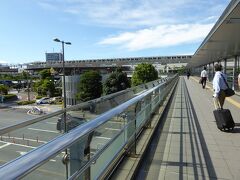 朝8時半にチェックアウトして　岐阜駅に荷物を預けに行きました。

岐阜駅のコインロッカーは大きくて、キャスターバッグが300円のロッカーに収納出来ました。　
因みに犬山駅と大垣駅は500円のロッカーにしか入らなかったです。
（ロッカー代をケチっています・・・笑）