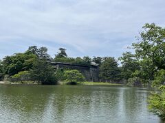 そして今回のお城めぐりの最終目的地、松江城へ。