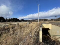 これは、駅っぽい。

調べてみたら旧志津川駅でした。
