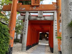 「注連懸稲荷神社」
櫛田神社の境内にあるお稲荷さん。