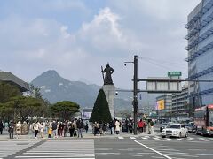 光化門広場に到着