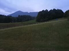 おはようございます。
岩手山が見えています。