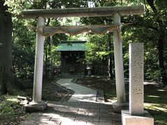 柿田川公園内には貴船神社もありました。
やはり水と船の関係かしら？