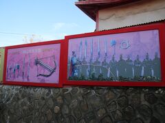 昨日の釜山中華街にも壁画で三国志を解説している場所がありましたが、仁川中華街にもありました。韓国でも三国志人気なんですかね。