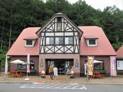 14:28-14:38　道の駅 草津運動茶屋公園（群馬県吾妻郡草津町草津）曇り・23℃
標高が高くなってきたので、先ほどまでよりも涼しい。


