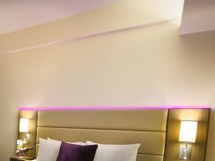 4月13日（木）

☆Premier inn London King's Cross＜106号室＞

７時起床
旅行に来たら、特別な予定がない限り７時に起きることにしている。
